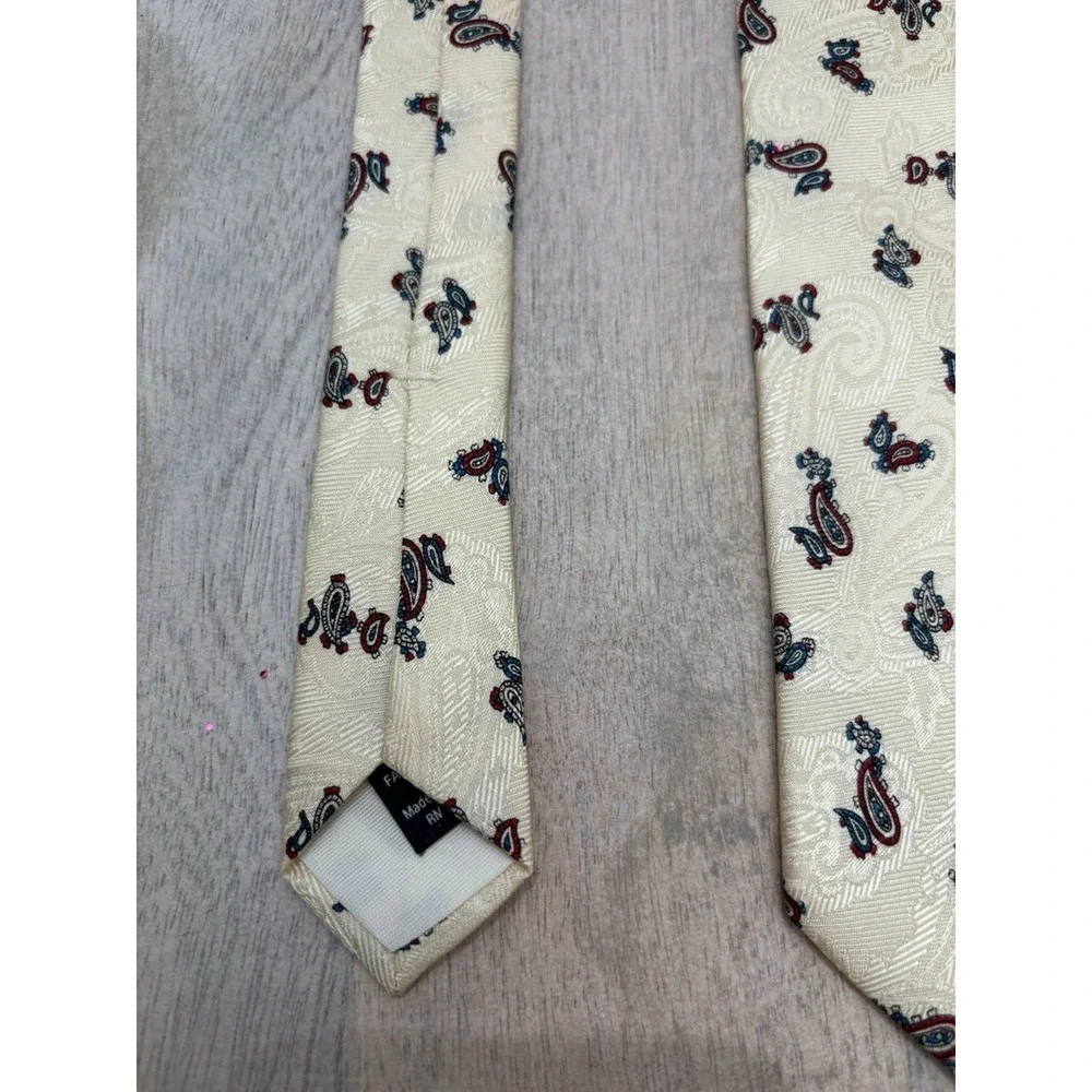Vintage EUC Kuppenheimer Silk Paisley Tie Men's Necktie USA Made